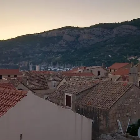 Carob - Balcony View Of The Sea & Bisevo Komiža