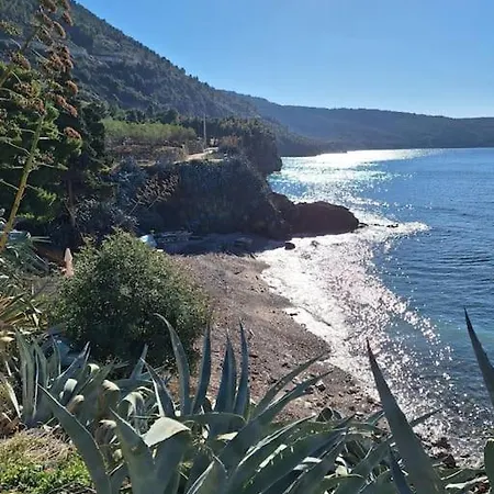 Carob - Balcony View Of The Sea & Bisevo شقة *