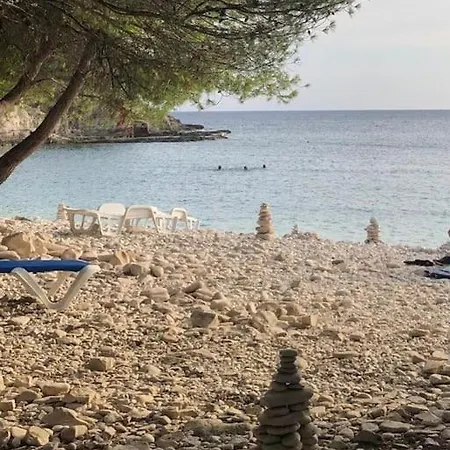 Carob - Balcony View Of The Sea & Bisevo Komiža