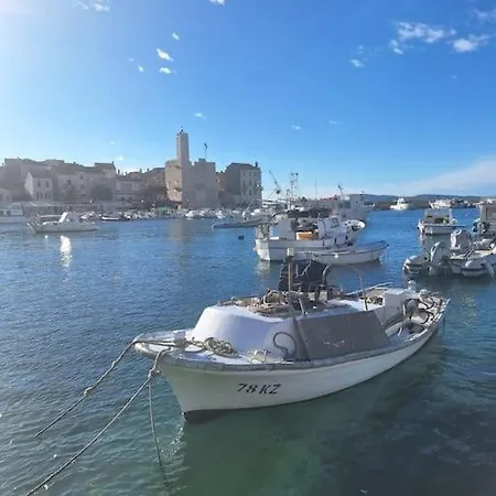 شقة Carob - Balcony View Of The Sea & Bisevo